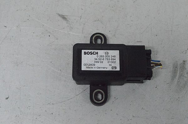 Acceleration sensor