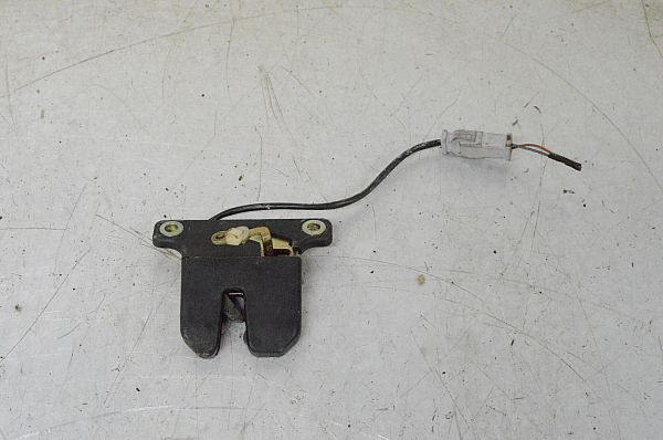 Centrallås AUDI 80 (8C2, B4)