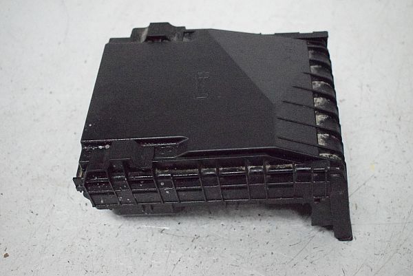 Sicherungskasten VW CADDY III Box (2KA, 2KH, 2CA, 2CH)