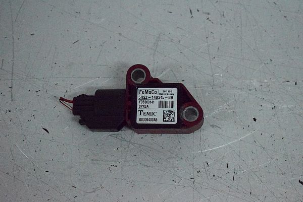 Airbag deployment crash sensor