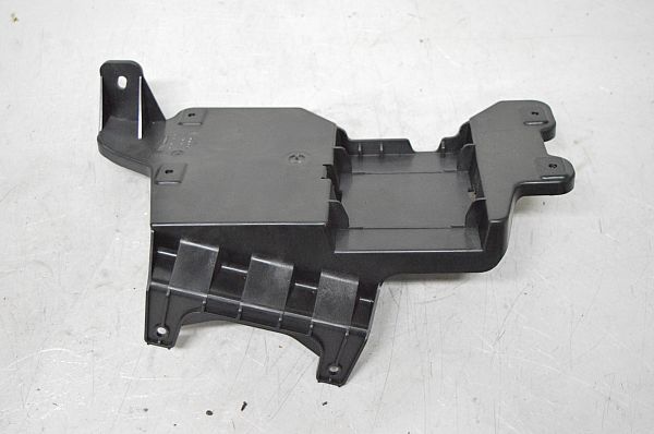 Sound amplifier holder