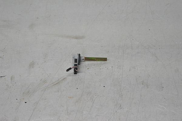 Radiator - sensor/termostat VW PASSAT Estate (365)