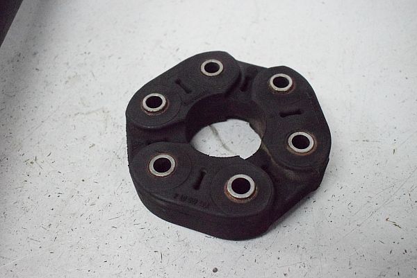 Rear prop shaft donut coupling