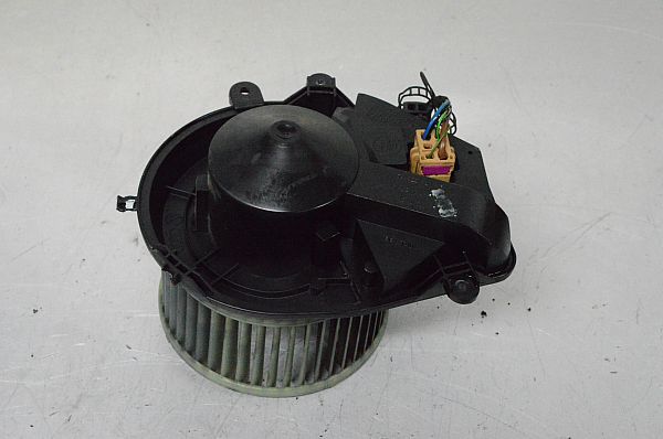 Blæsermodstand / Varmeblæser VW PASSAT Estate (3B6)