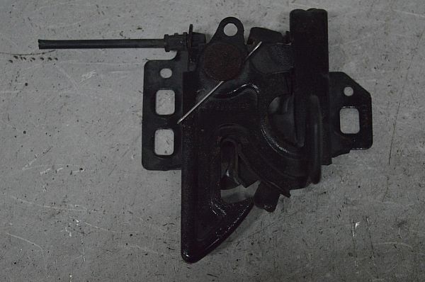Motorkap slot CADILLAC SRX