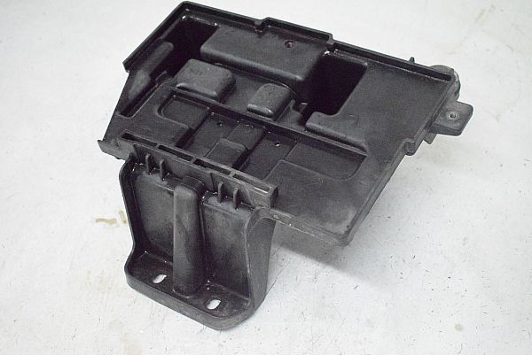 Battery casing KIA SPORTAGE (SL)