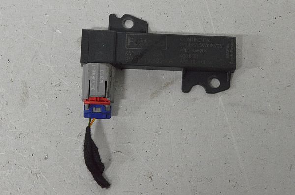 Wzmacniacz antenowy FORD S-MAX (WA6)