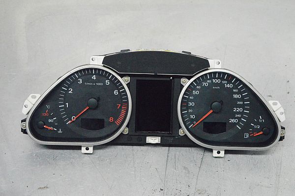 Instrumentbræt AUDI A6 Avant (4F5, C6)