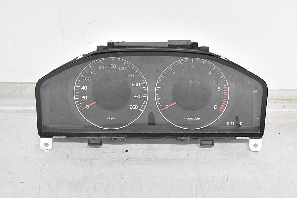 Instrumentbræt VOLVO V70 III (135)
