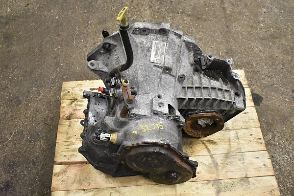 Automatic gearbox CHRYSLER VOYAGER Mk III (RG, RS)