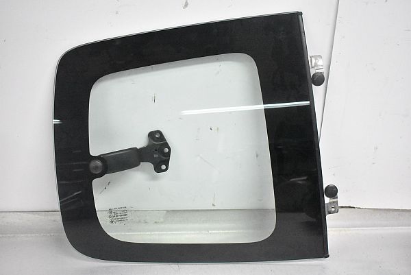 Fenêtre latérale arrière ISUZU D-MAX II (TFR, TFS)