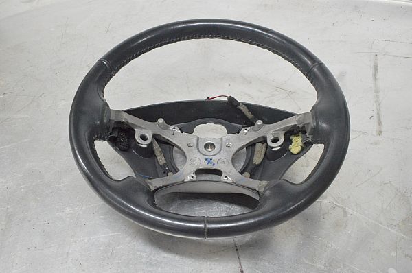 Steering wheel - airbag type (airbag not included) CHRYSLER VOYAGER Mk III (RG, RS)