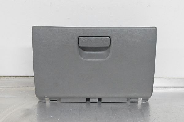 Glove compartment flap CHRYSLER VOYAGER Mk III (RG, RS)