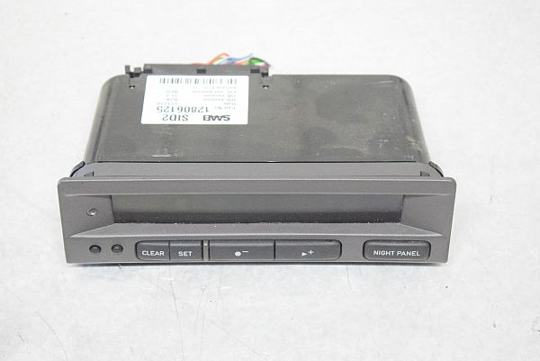 Display SAAB 9-5 Estate (YS3E)