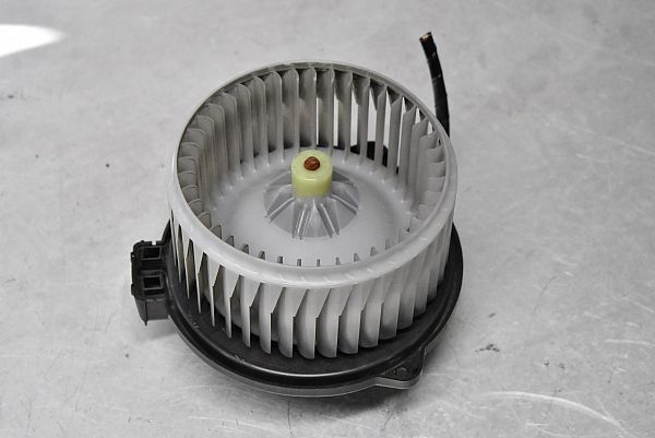 Kachel Ventilatiemotor / aanjager SUBARU OUTBACK (BR)