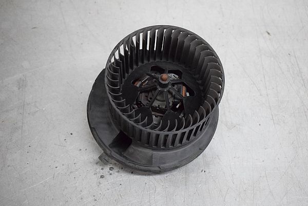Kachel Ventilatiemotor / aanjager SKODA OCTAVIA II Combi (1Z5)