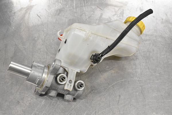 Brake - Master cylinder OPEL COMBO Box Body/Estate (X12)