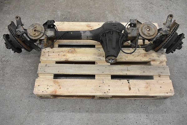 Front axle assembly lump - 4wd LAND ROVER DEFENDER Station Wagon (L316)