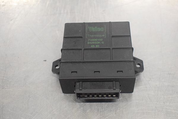 Aircondition boks PEUGEOT 405 Mk II (4B)