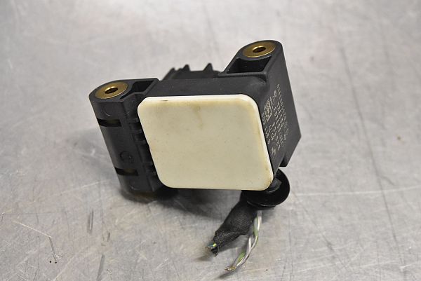 Airbag deployment crash sensor