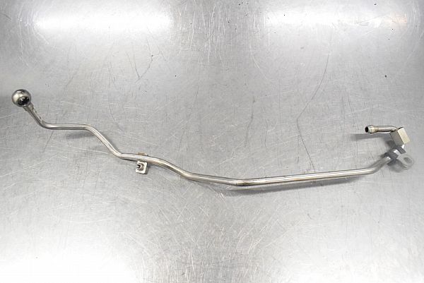Turbo oil hose