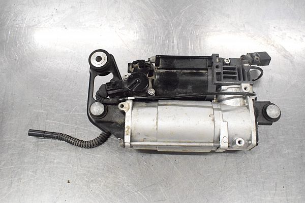 Air compressor bracket