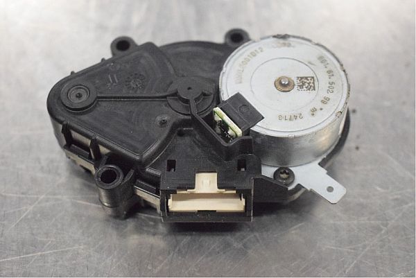 Światła – silnik regulacji BMW 6 Gran Coupe (F06)