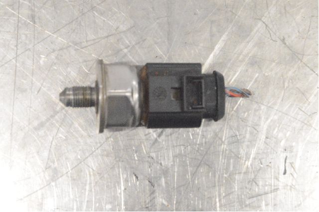Drukregelaar VW SCIROCCO III (137, 138)