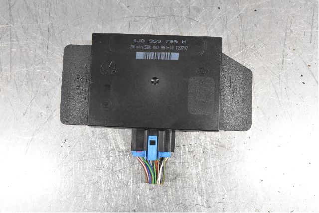 Module de contrôle de confort VW PASSAT (3B2)