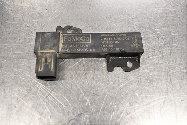 Wzmacniacz antenowy FORD S-MAX (WA6)