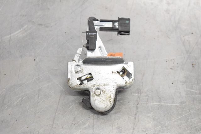 Verrouillage central SAAB 9-5 (YS3E)