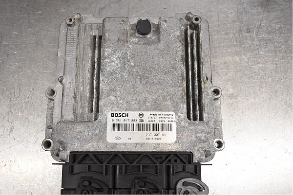 Motorsteuergerät (ECU) OPEL VIVARO A Combi (X83)