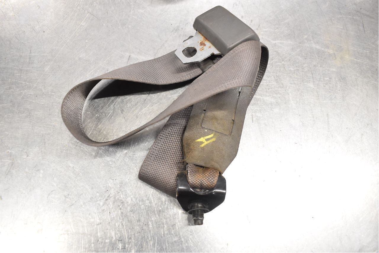 Nissan - Seat belts - rear | Autoparts24