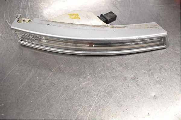 clignotant avant VW PASSAT Estate (3C5)