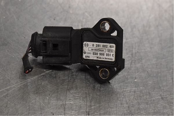 common rail (Injectie) / Verstuiver Brug VW SCIROCCO (137, 138)