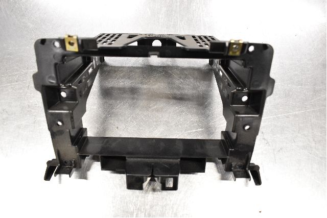 Radio frontplate VW CRAFTER 30-50 Platform/Chassis (2F_)