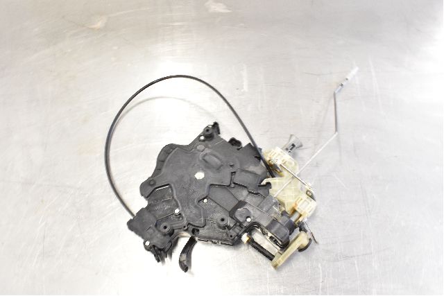 Door lock VW CADDY III Estate (2KB, 2KJ, 2CB, 2CJ)
