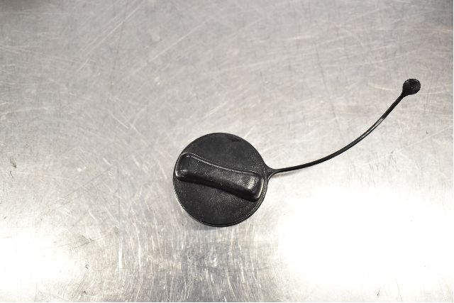 la trappe à carburant NISSAN QASHQAI II SUV (J11, J11_)