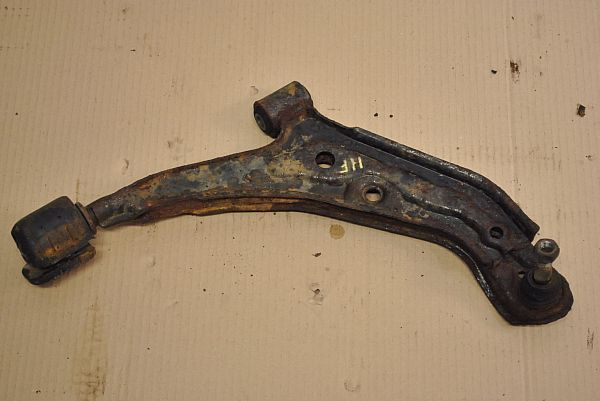 Bærearm forrest nederst NISSAN ALMERA I (N15)