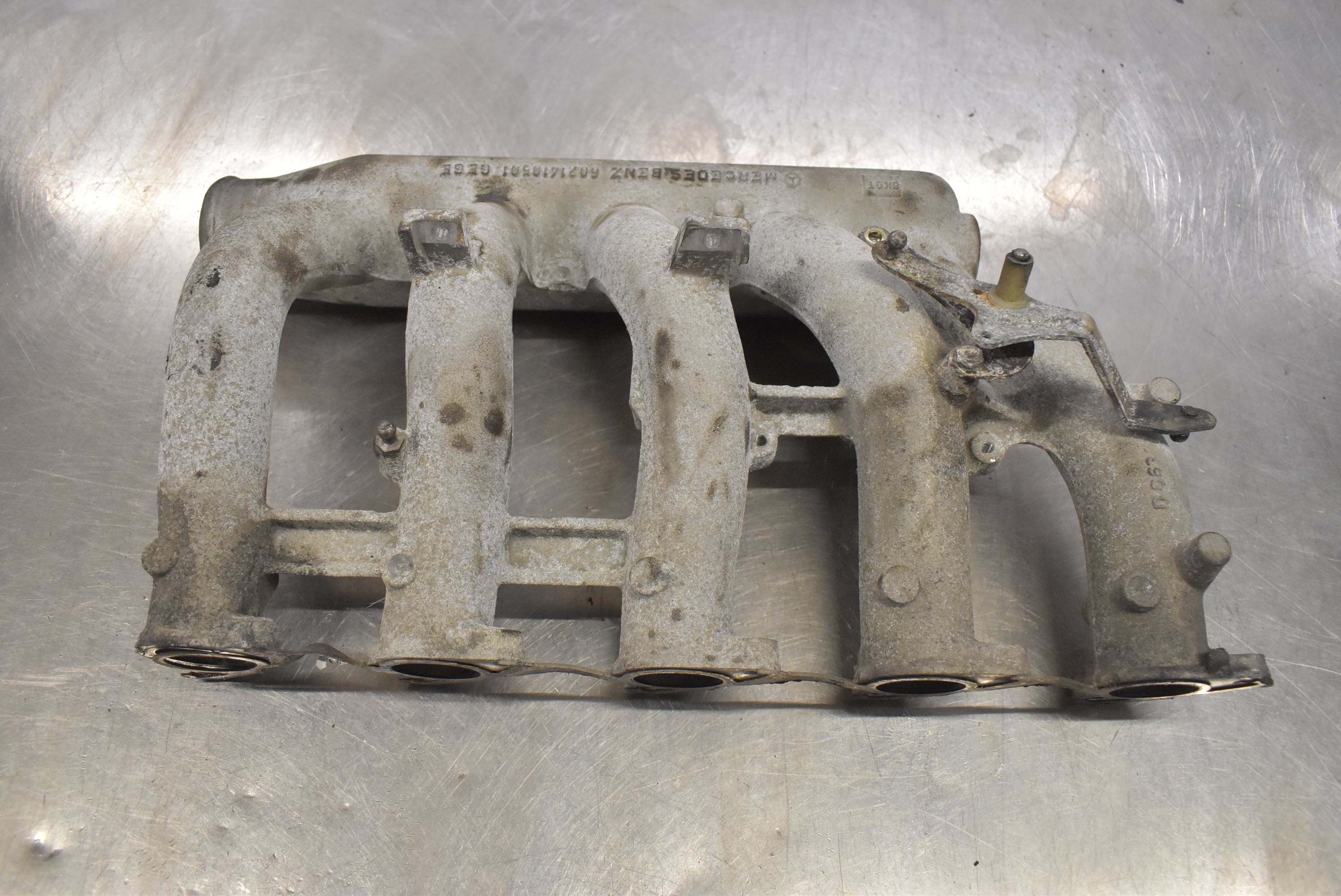 Manifold indsugning MERCEDES-BENZ T1/TN Box Body/Estate