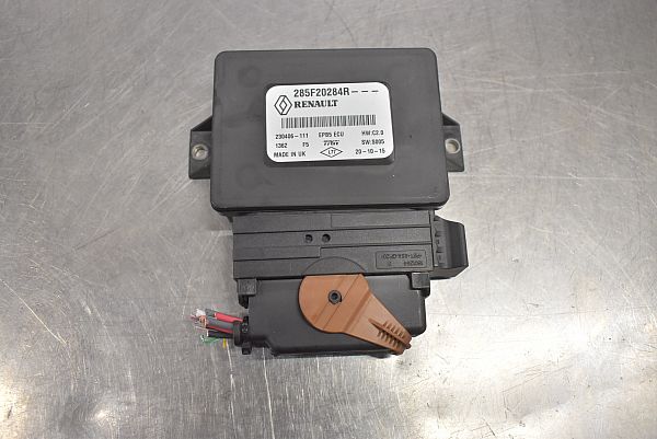 Parkeringsbremsemodul / styrboks (EPB) RENAULT KADJAR (HA_, HL_)