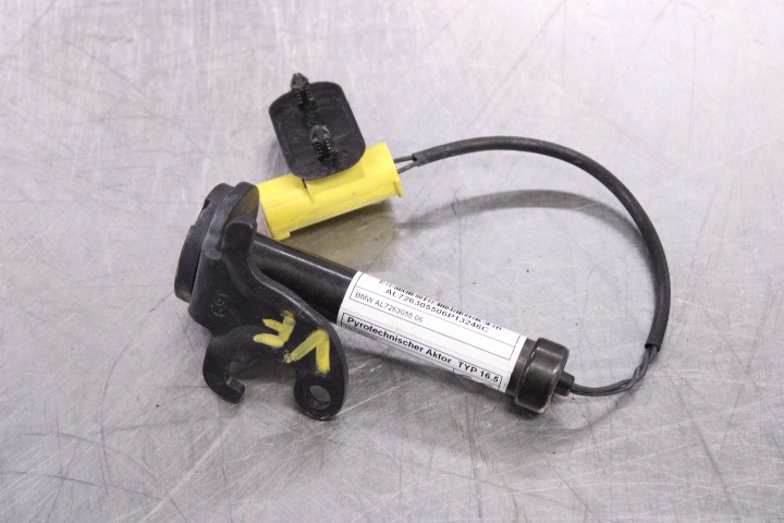 Bonnet pedestrian airbag actuator