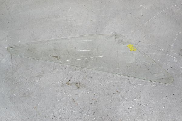 Siderute foran a-stolpe. venst FORD ESCORT Mk IV (GAF, AWF, ABFT)