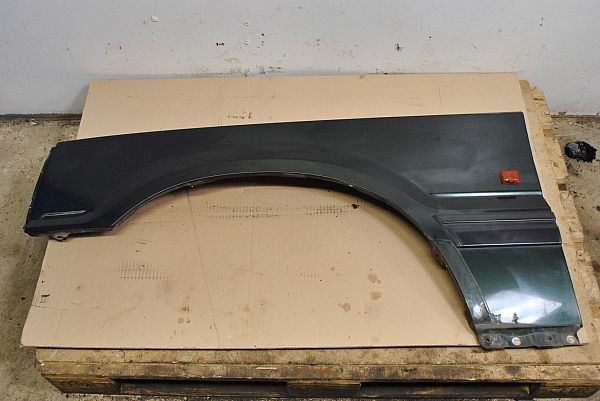 Front wing left LAND ROVER RANGE ROVER Mk II (P38A)
