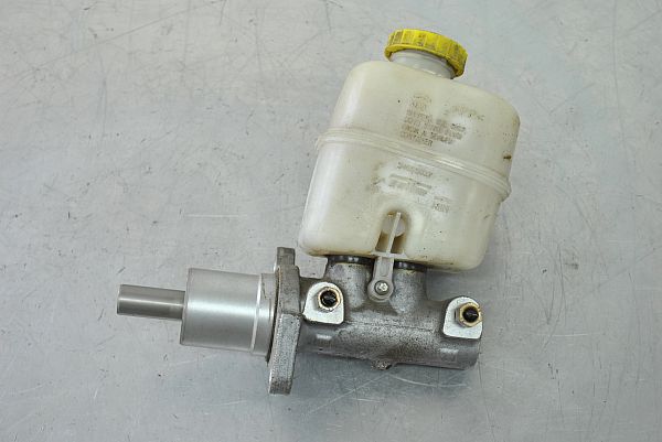 Brake - Master cylinder JEEP CHEROKEE (KJ)