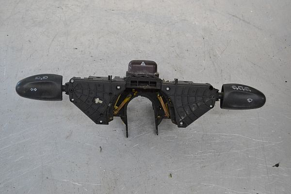 Combination switch (wiper/turn signal)