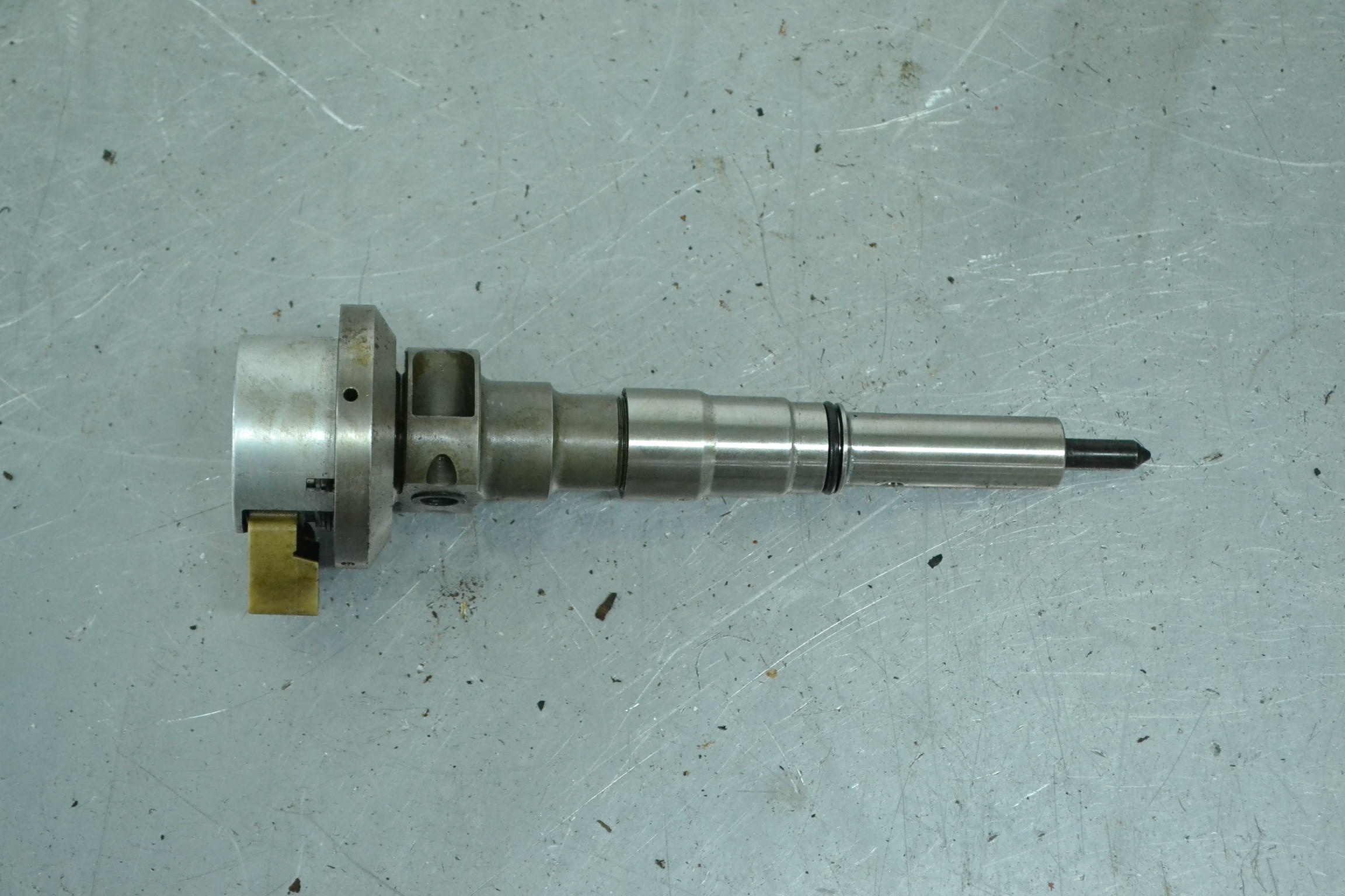 Verstuiver / Injector OPEL MONTEREY B (M98)