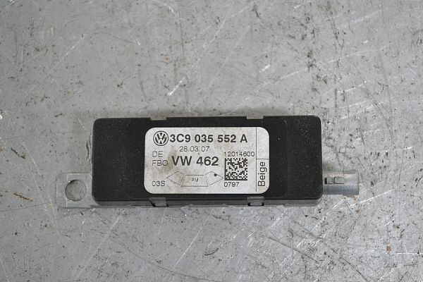 amplificateur d'antenne VW PASSAT Estate (3C5)
