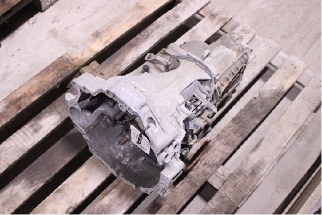 Manualna skrzynia biegów SKODA SUPERB I (3U4)