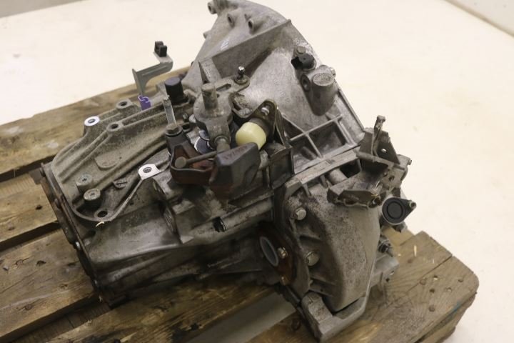 Schaltgetriebe BMW 02 (E10)